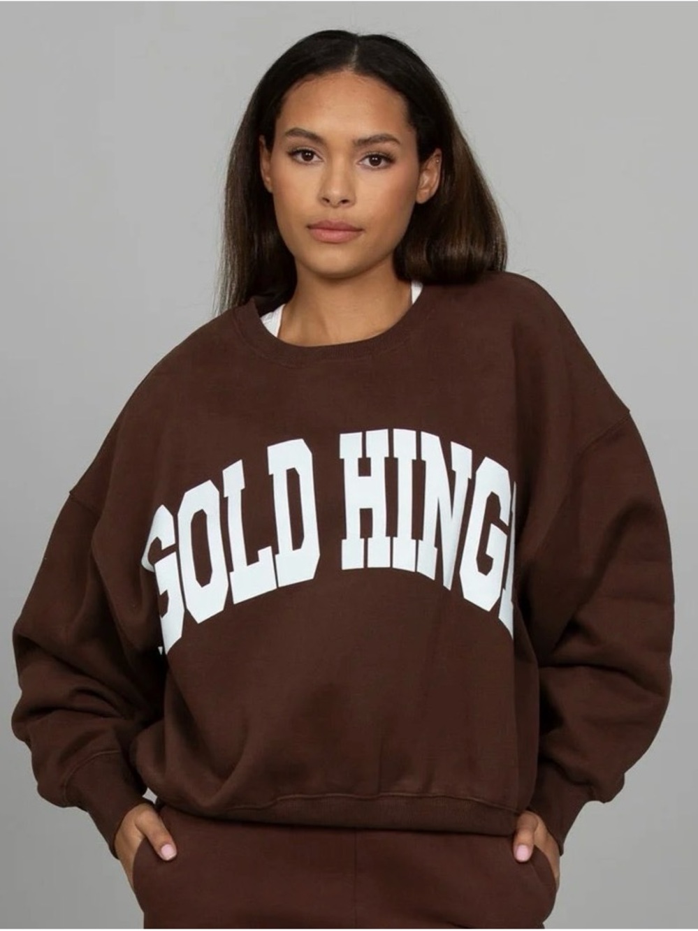 GOLD HINGE Women’s Crewneck, Dropshoulder, Sweatshirt in Dark Brown. NWT, Medium
